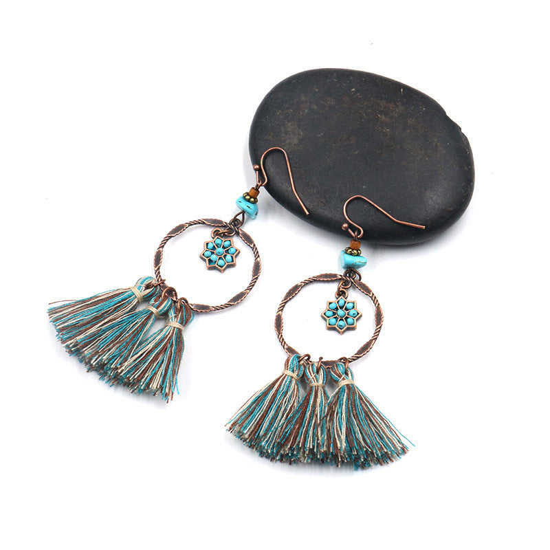Fashionable Summer Earrings Image 4