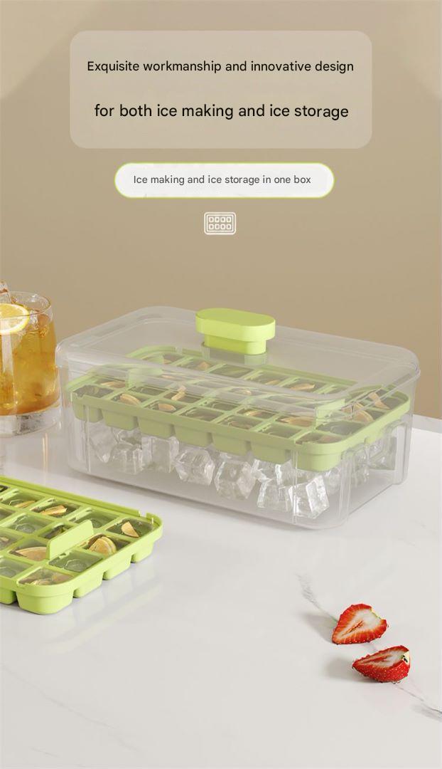 Premium Ice Cube Maker Tray with ice cubes