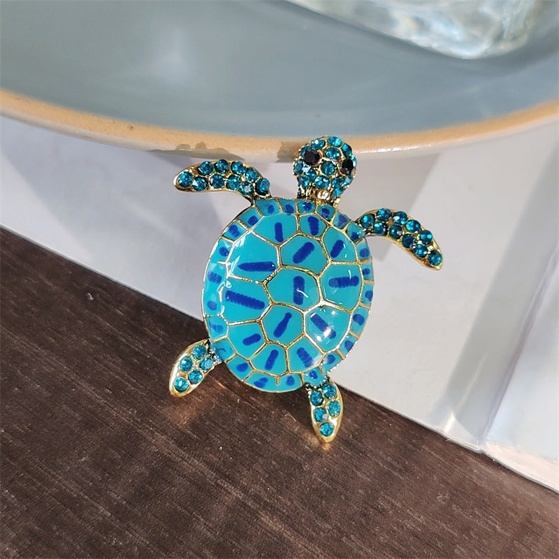 Stylish Turtle Brooch with Rhinestones - Image 1