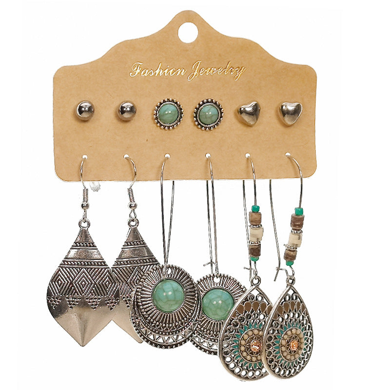 Vintage Style Jewelry for Women