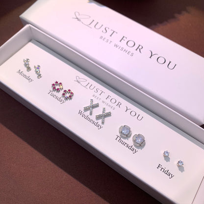 Delicate Floral Design Earrings