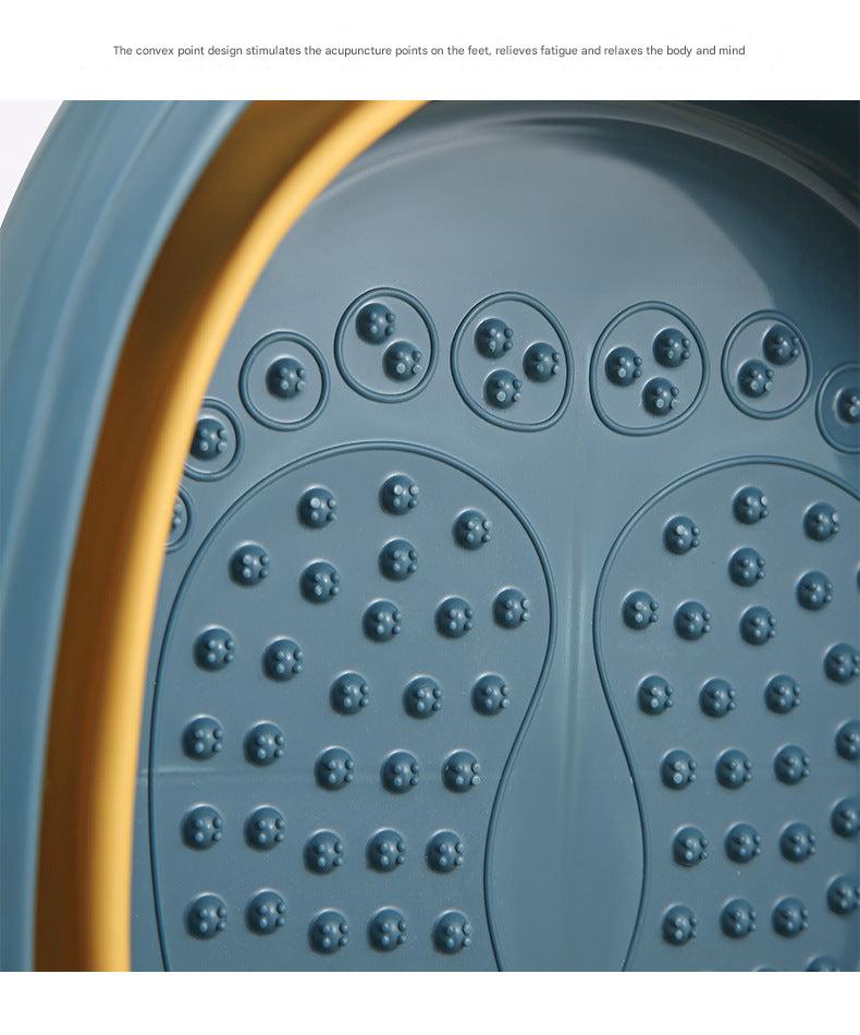 Folding foot soaking bucket in green color