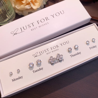 Elegant Cat Earrings Set