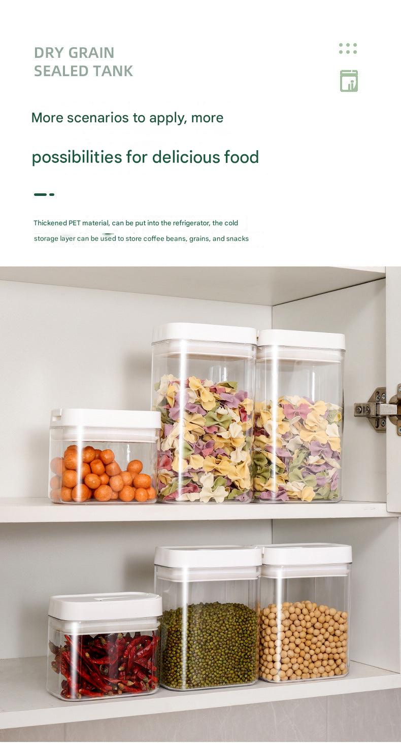 Transparent food storage container with oats