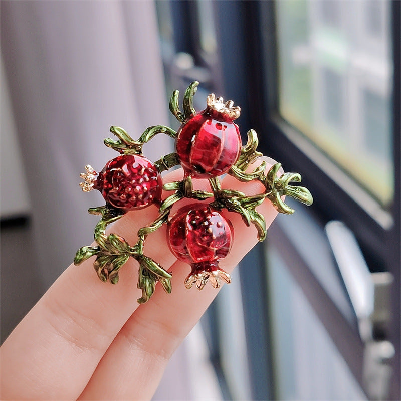 Vintage fruit brooch strawberry design