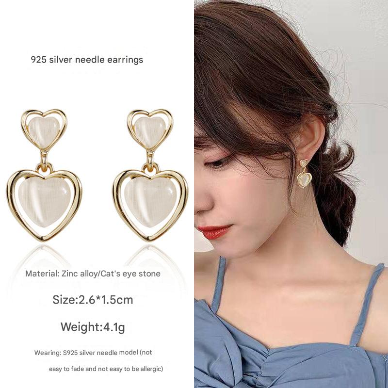 Stylish Vintage Flower Earrings