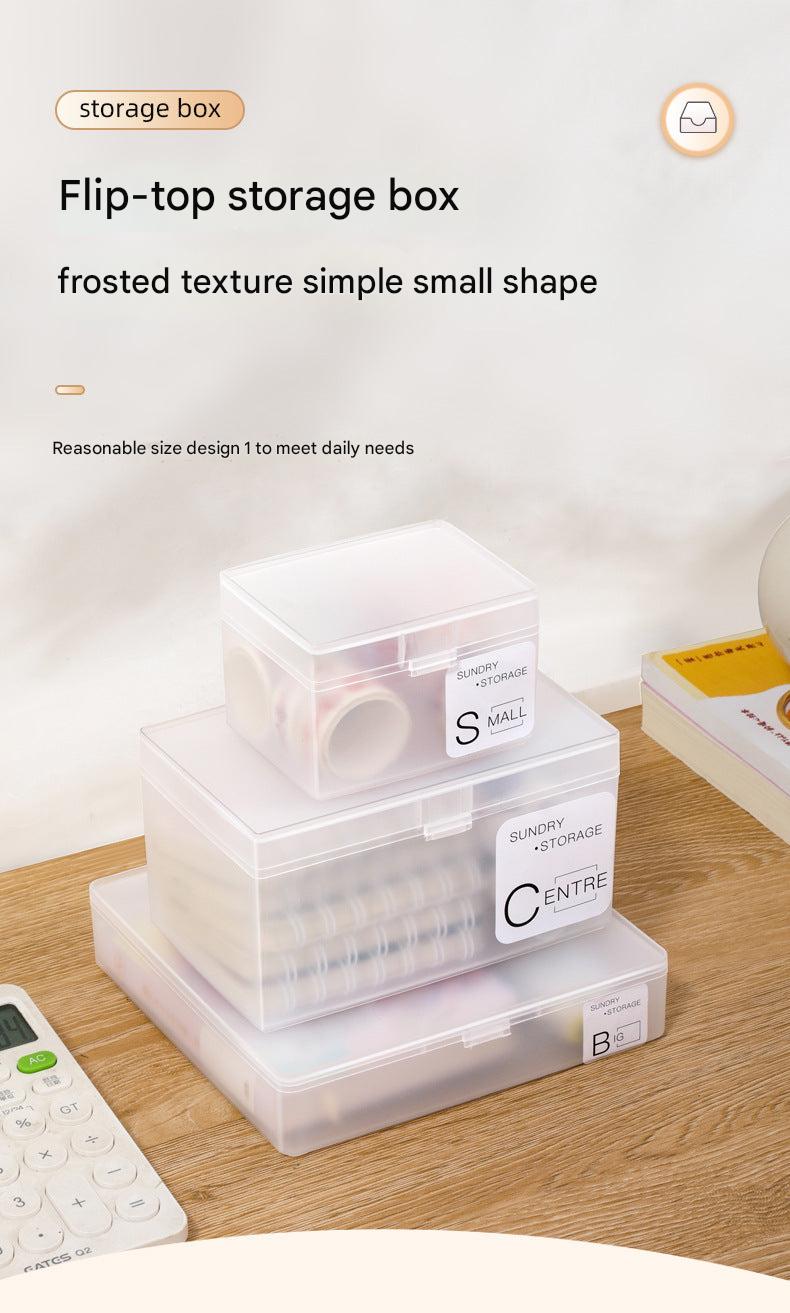 Versatile jewelry organizer in clear plastic