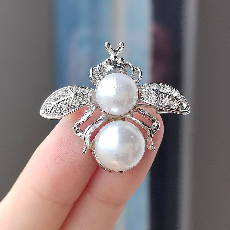 Sparkling Bee Brooch Fashion Accessory Image 10