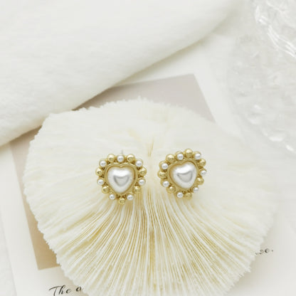 Elegant Pearl Earrings for Women
