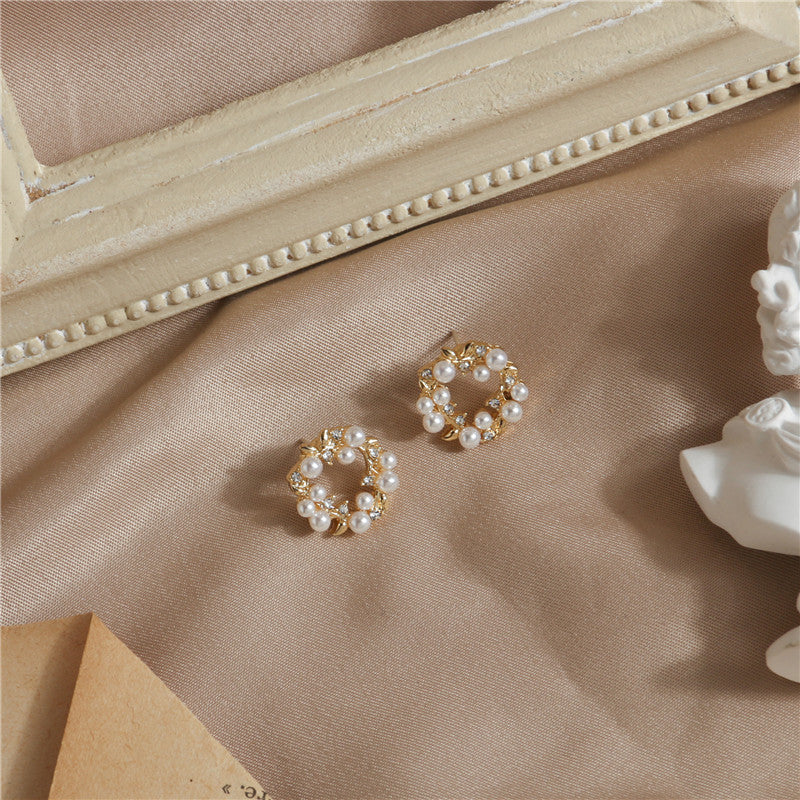 Unique Floral Earrings Design