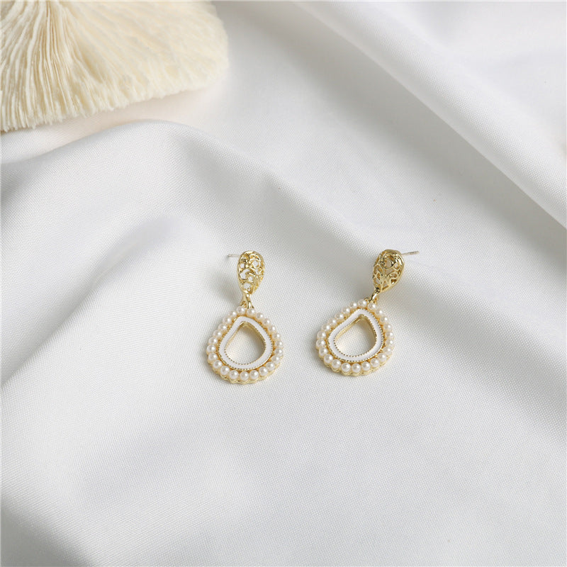 Lightweight Alloy Pearl Earrings