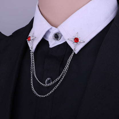 Trendy fashion brooch with crystals in gold