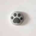 Light gray base with dark gray claws (No. 10)