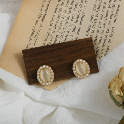 Stylish Vintage Flower Earrings