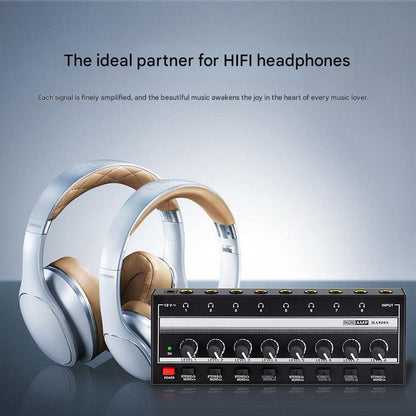 4-channel headphone amplifier with headphones