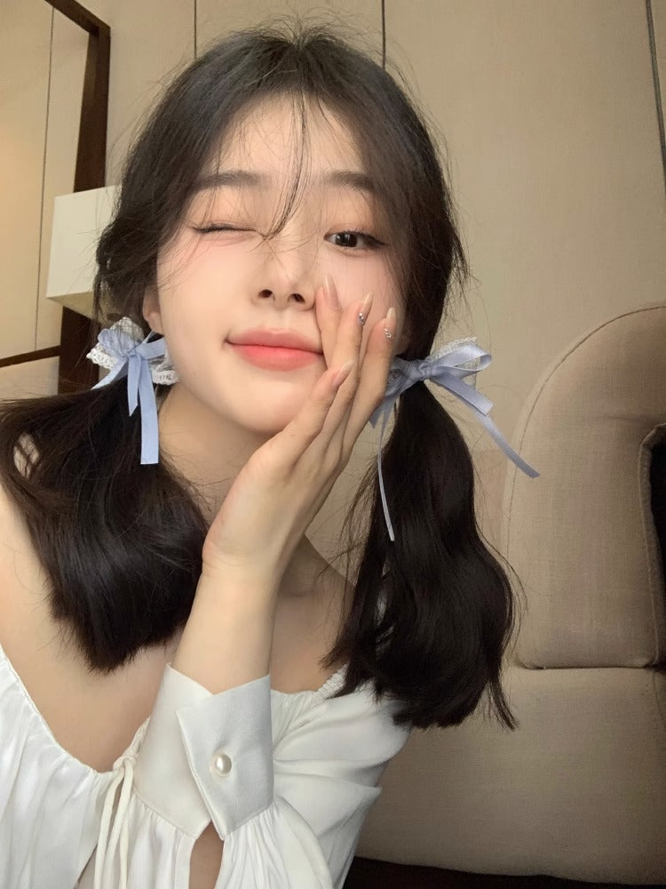 Candy color hair clip style