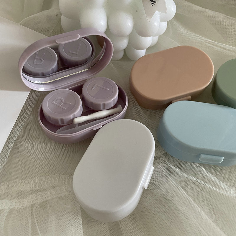 Compact contact lens case with mirror - easy to use
