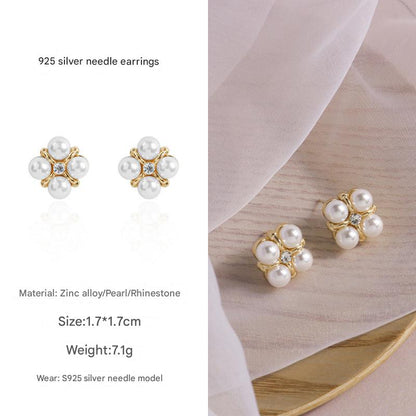 Stylish Vintage Flower Earrings