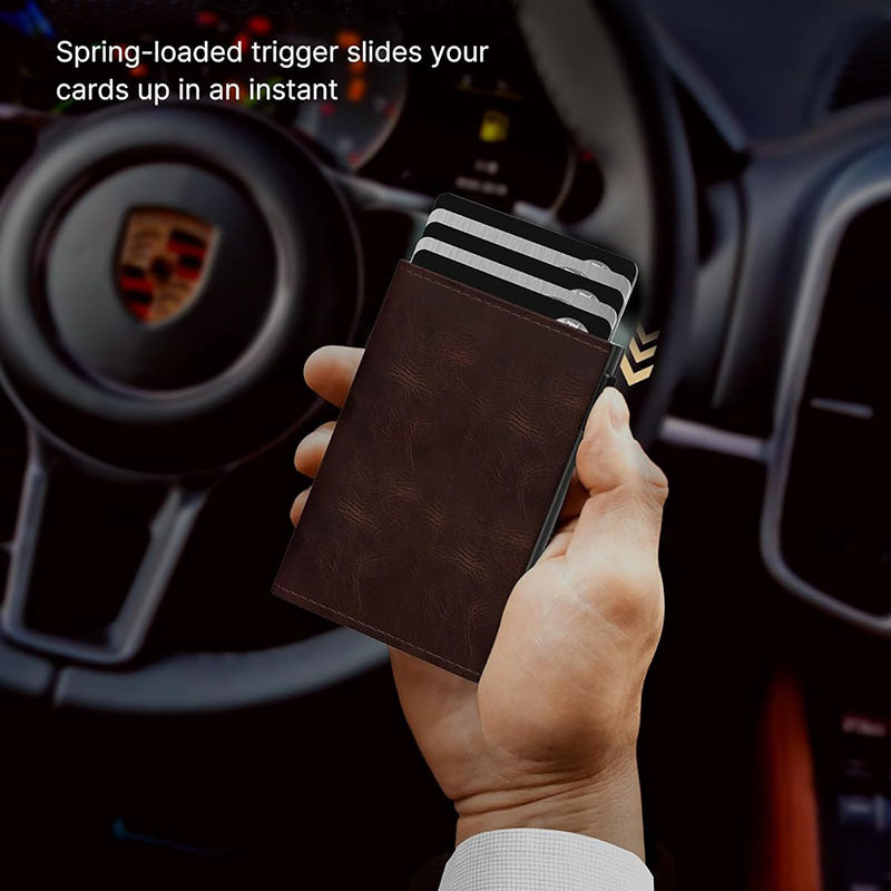 Men's wallet feature demonstration image 6