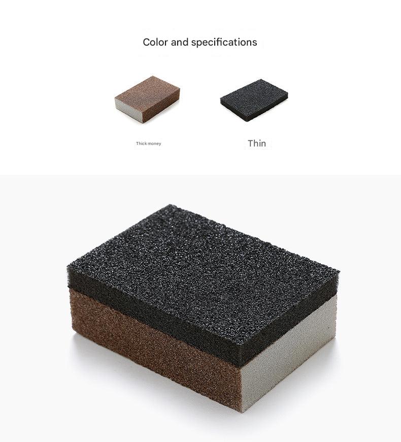 Sponge with ergonomic design