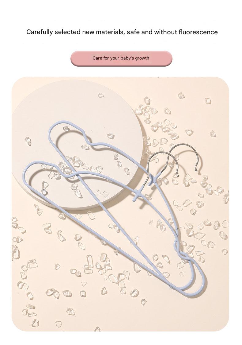 Eco-friendly plastic hangers for nursery organization