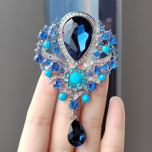 Vintage crystal drop brooch image 1