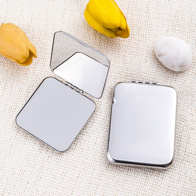 Travel-Friendly Makeup Mirror - Image 5