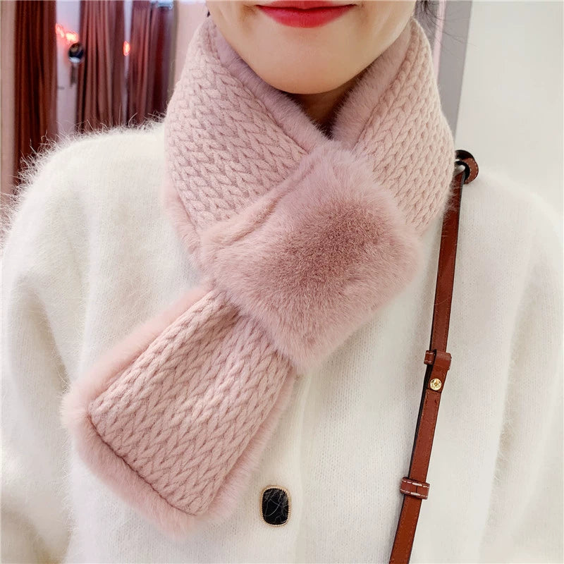 faux fur neck warmer in milky tea