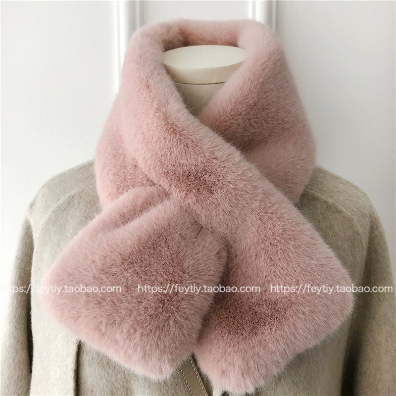 faux fur neck warmer in milky tea