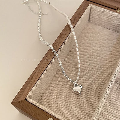Chic Women's Silver Pearl Necklace Image 6