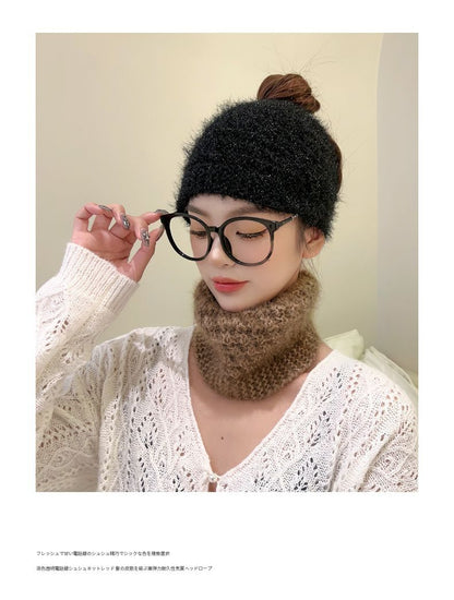 Knitted ear warmer beige