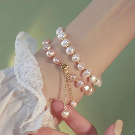 Stylish faux pearl bracelet in white