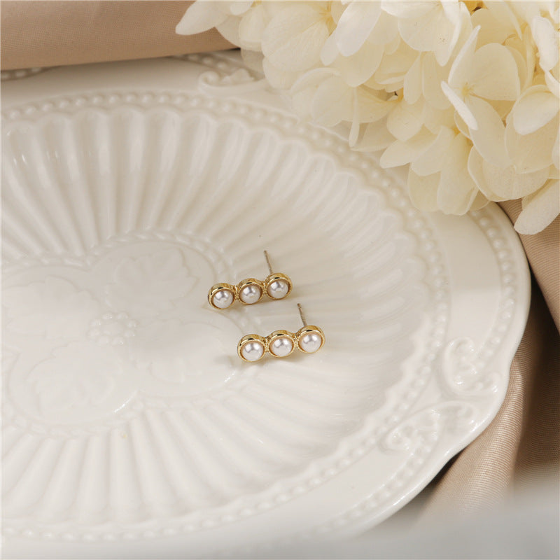Lightweight Alloy Pearl Earrings