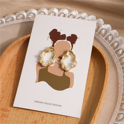 Elegant Pearl Earrings for Women