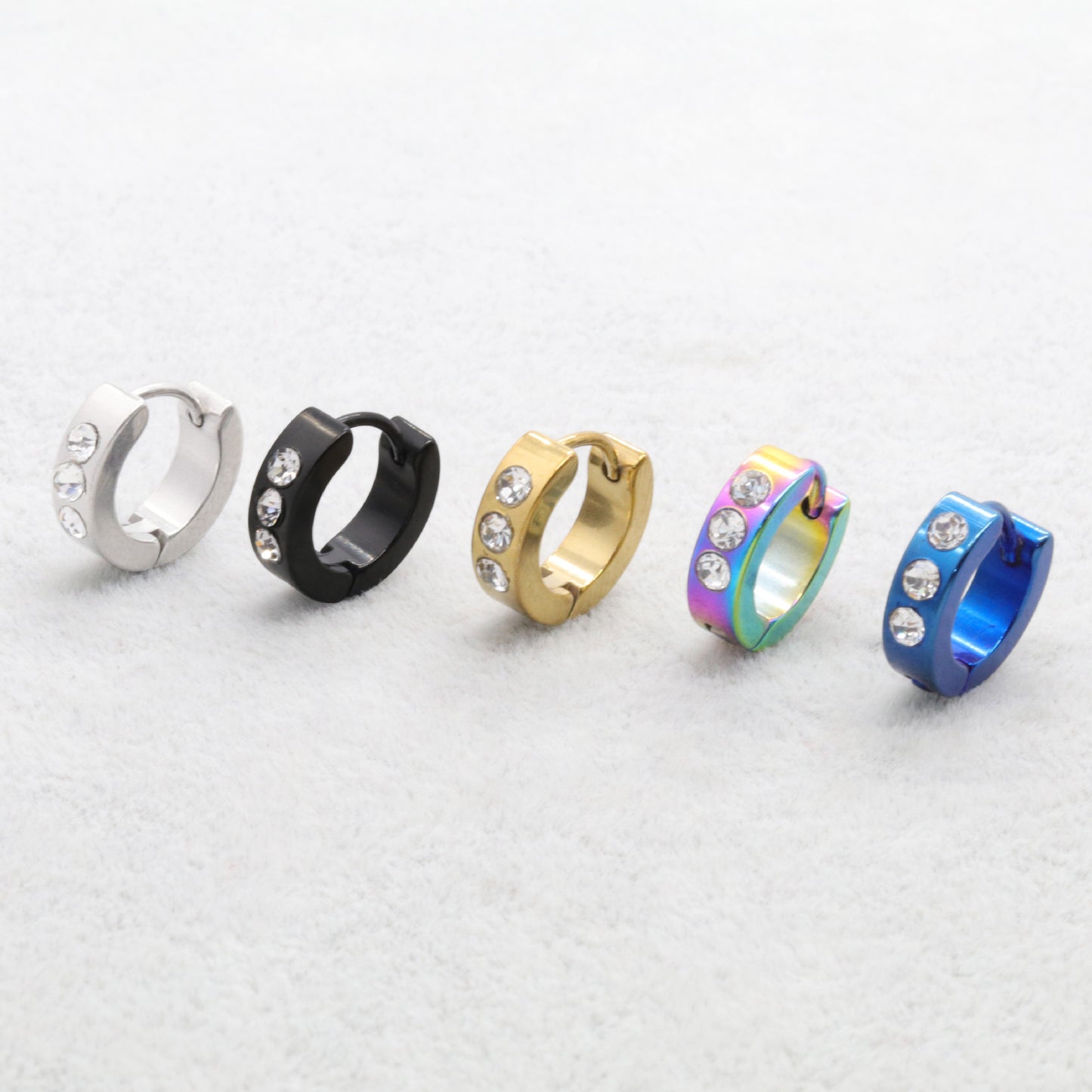 Elegant unisex earrings for casual wear