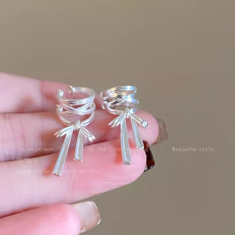 Elegant non-pierced ear accessory