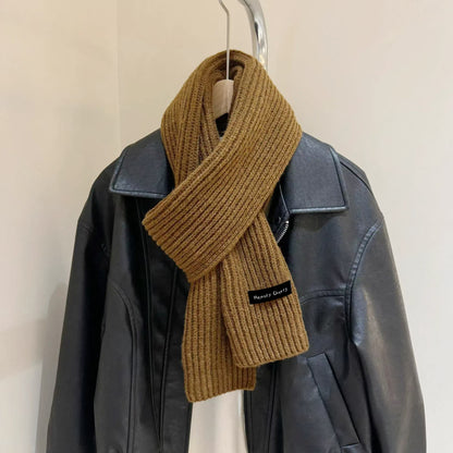 Fashionable scarf in blue