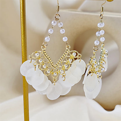 Chic Vintage Shell Tassel Earrings image 2