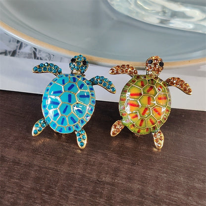 Glittery turtle brooch with rhinestones image 1