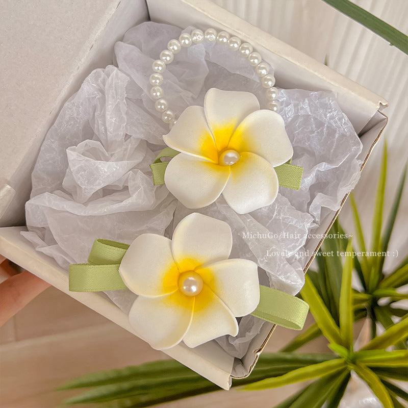 Stylish Egg Flower Hair Clip Set