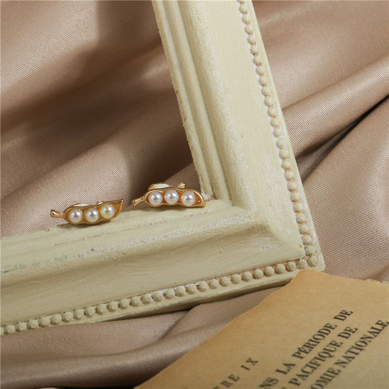 Unique Floral Earrings Design