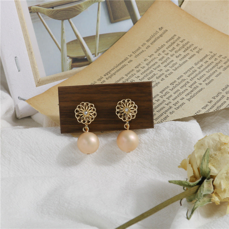 Elegant Pearl Earrings for Women