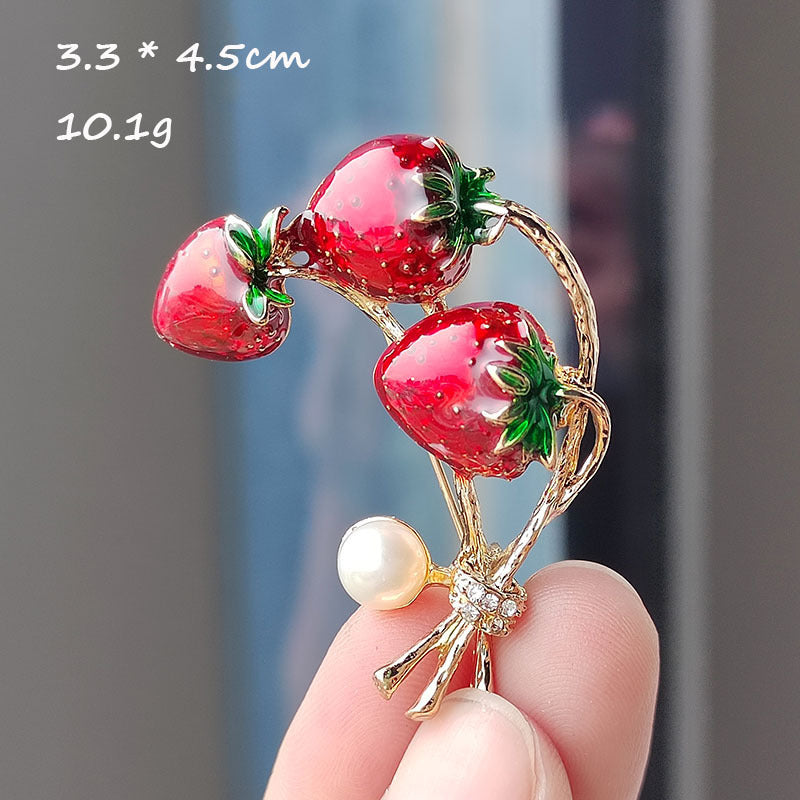 Stylish enamel accessory for women