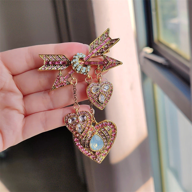 Alloy Cupid heart arrow pin suitable for gifts