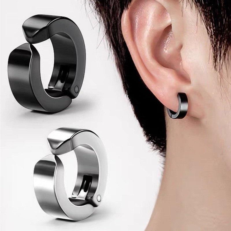 Geometric design clip-on earrings image 3