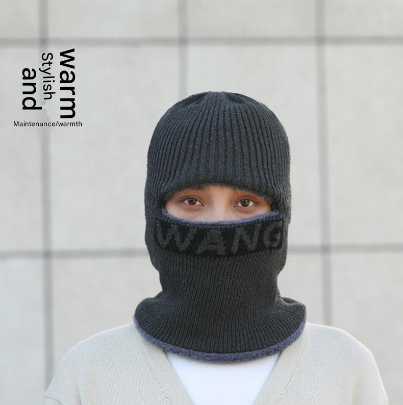 Men's thick knitted winter cycling beanie hat in black