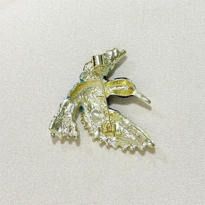 Creative bird brooch accessory