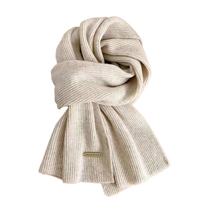 Fashionable scarf in blue