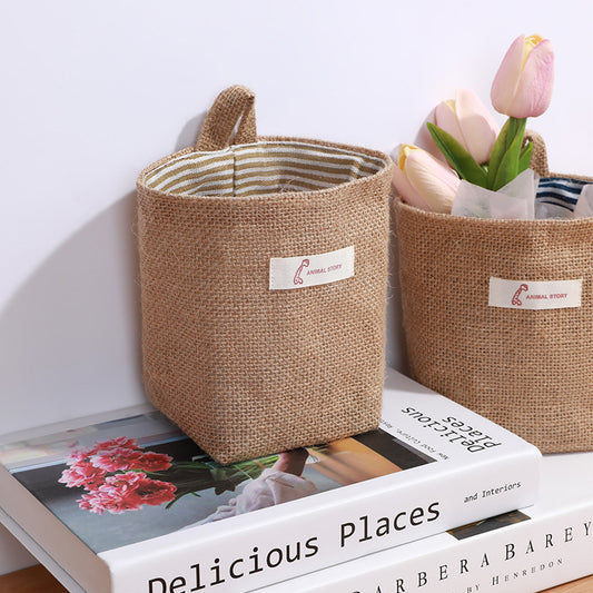 Mini wall-mounted storage pouch in yellow dots