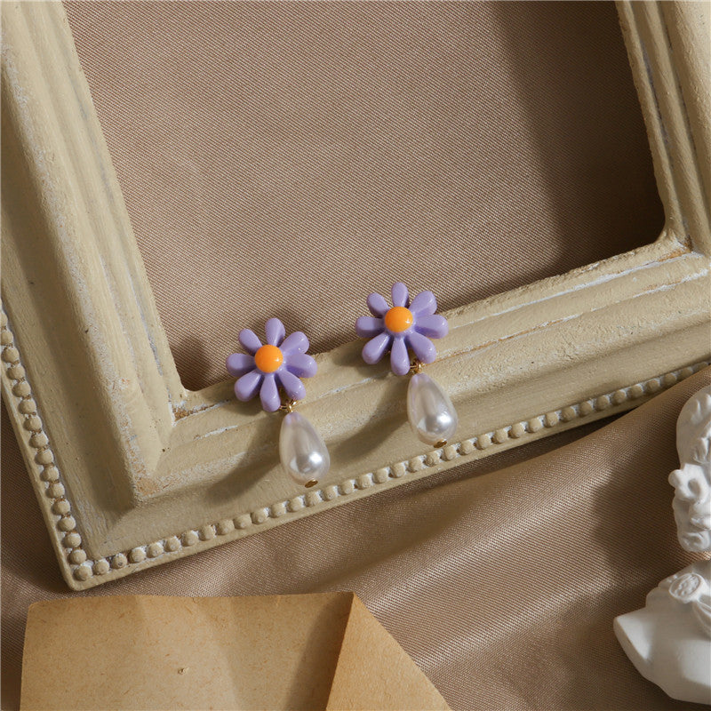 Unique Floral Earrings Design